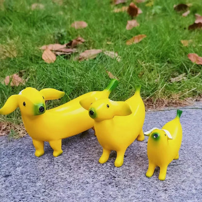 European Abstract Yellow Banana Dog Resin Craft Ornaments Art Animal Sculpture Banana Dog Living Room Countertop Decoration Gift